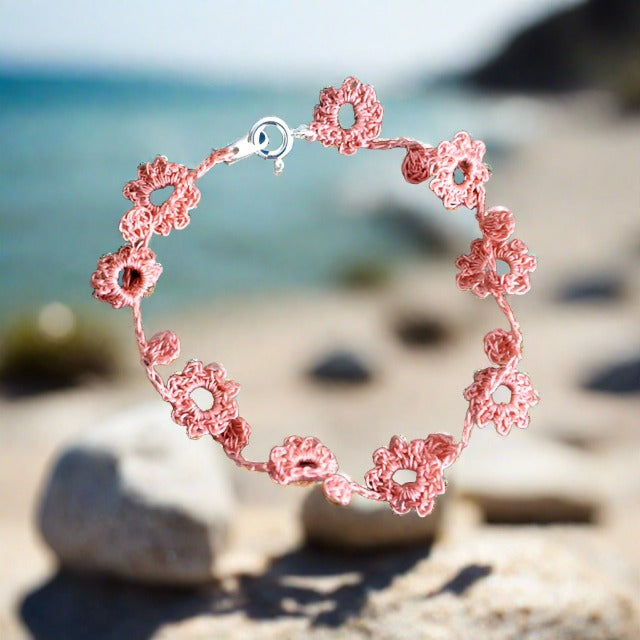Delicate crochet flower daisy chain bracelet