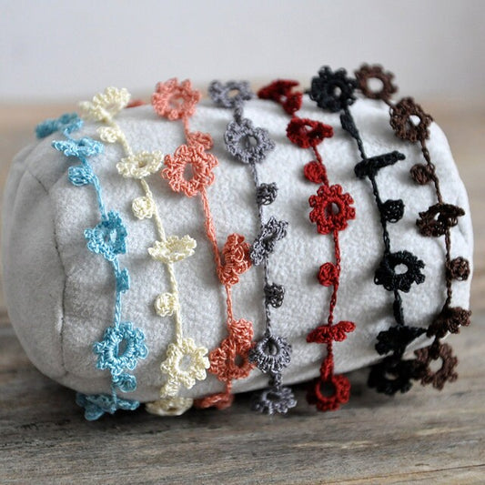 Delicate crochet flower daisy chain bracelet