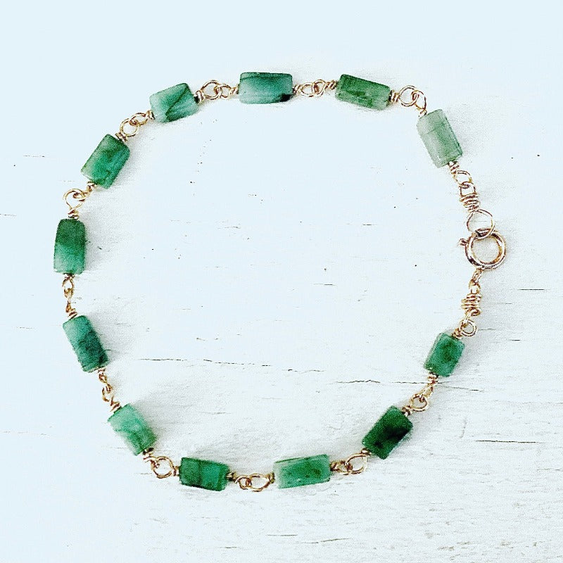 Emerald bracelet