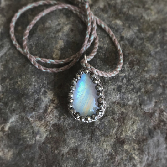 June Birthstones: Pearl, Moonstone and Alexandrite - Elegance, Mystery and Transformation