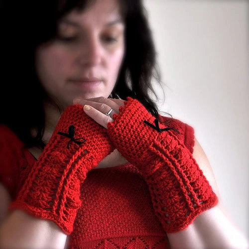 Romantic Fingerless Gloves Crochet Pattern (Digital Download)