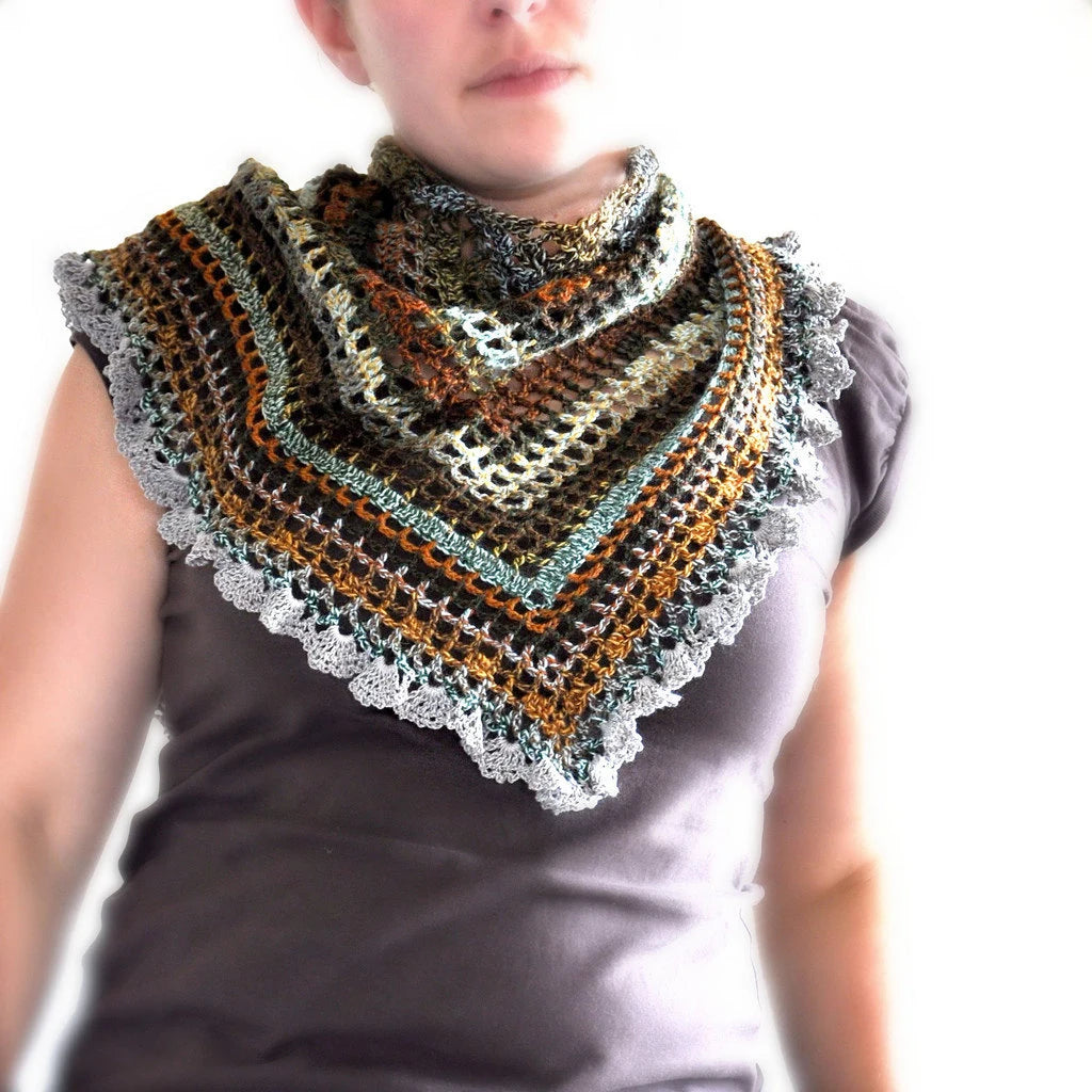 Triangular Boho Shawl Crochet Pattern (Digital Download)